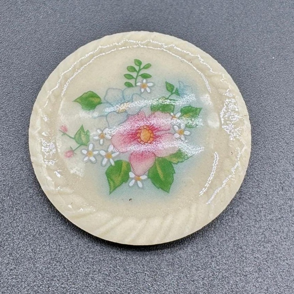 Vintage Avon‎ Spring Bouquet Flower Brooch Pink Floral Round Costume Pin